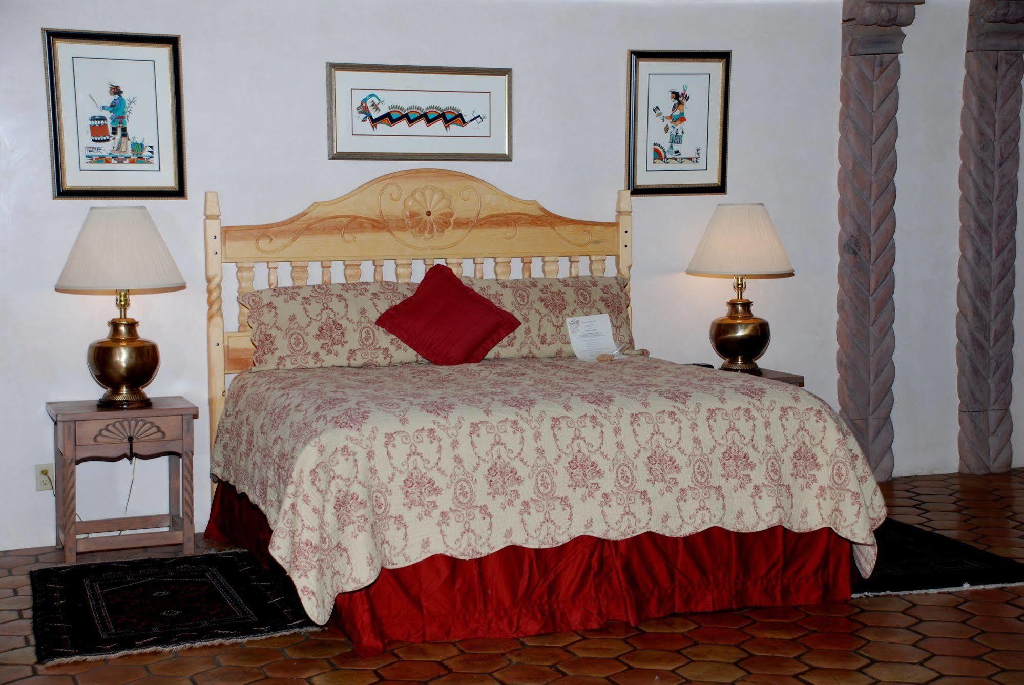 Inn At The Delta Espanola Kültér fotó
